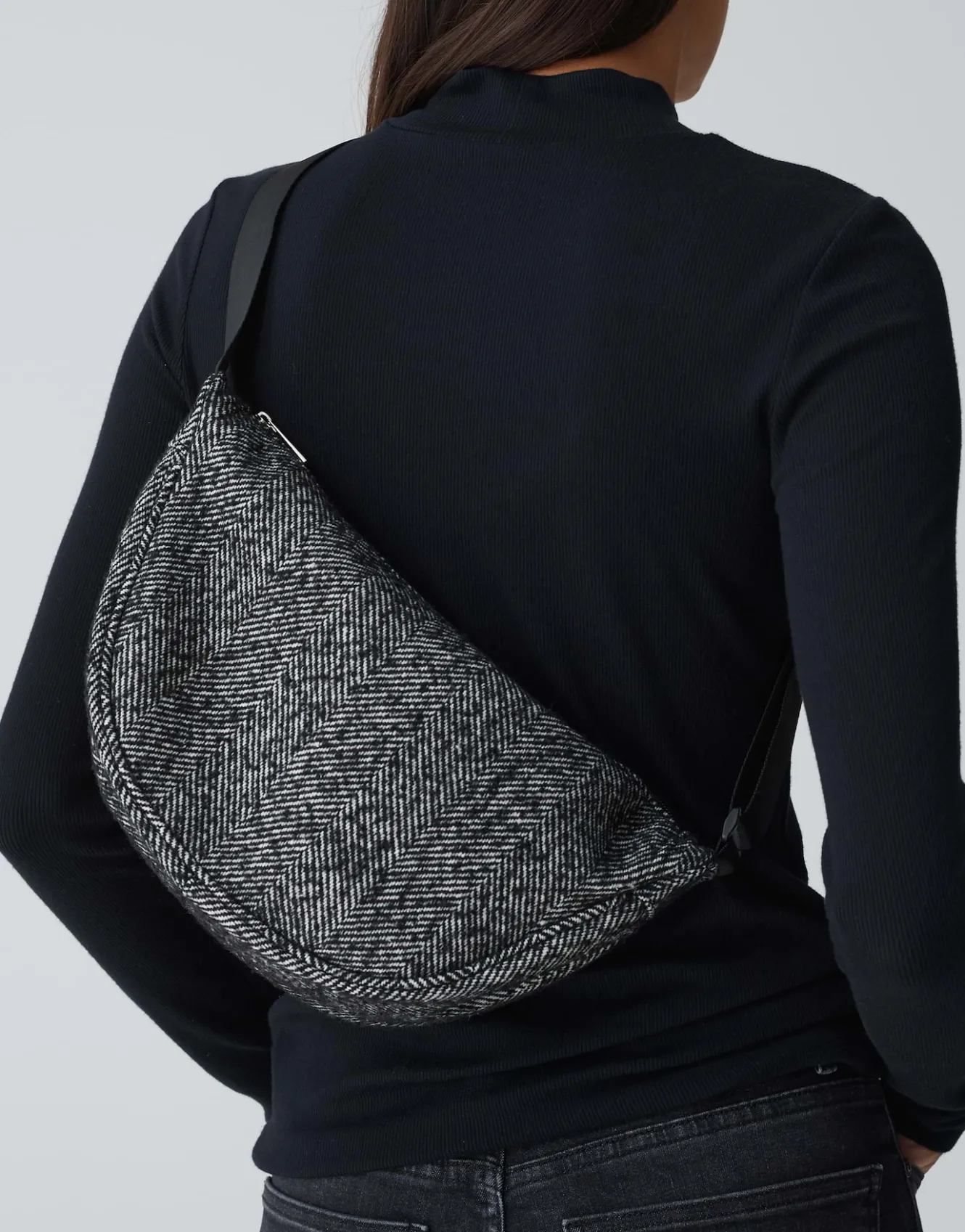 umhngetasche_anane_autumn_schwarz_online_bestellen_1.webp OPUS Umhängetasche Anane Autumn Schwarz Online Bestellen^Damen Accessoires