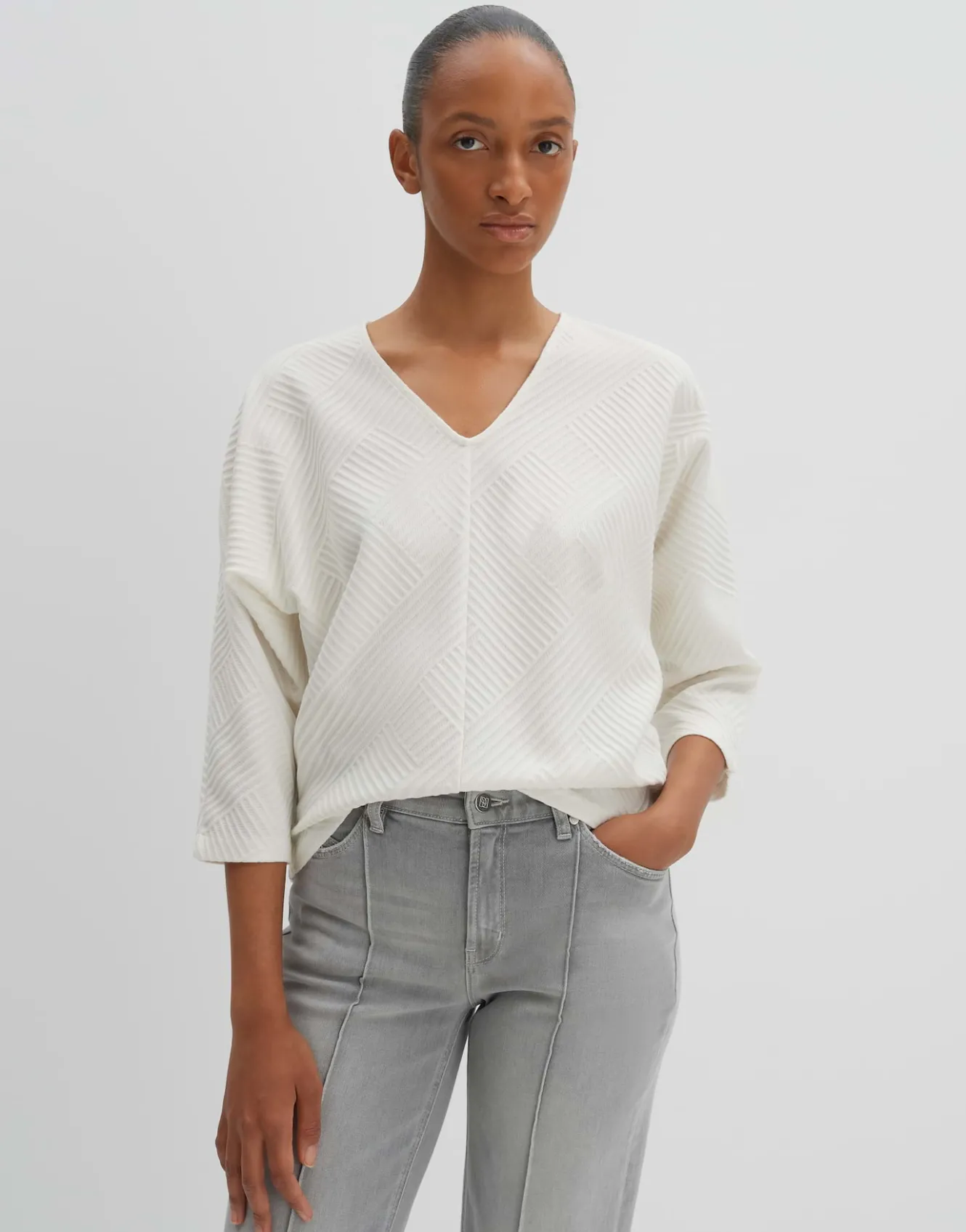 vshirt_kemony_wei_online_bestellen_1.webp OPUS V-Shirt Kemony Weiß Online Bestellen^Damen Shirts