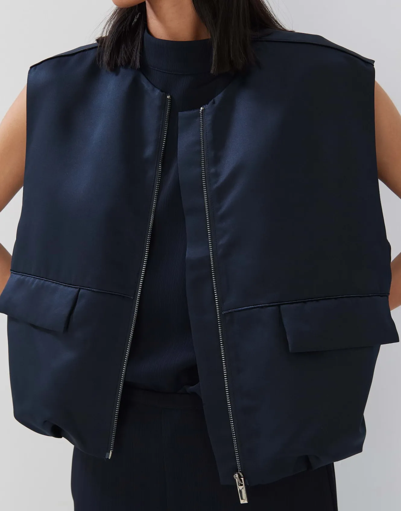 weste_noeevi_blau_online_bestellen_3.webp OPUS Weste Noeevi Blau Online Bestellen^Damen Blazer / Westen
