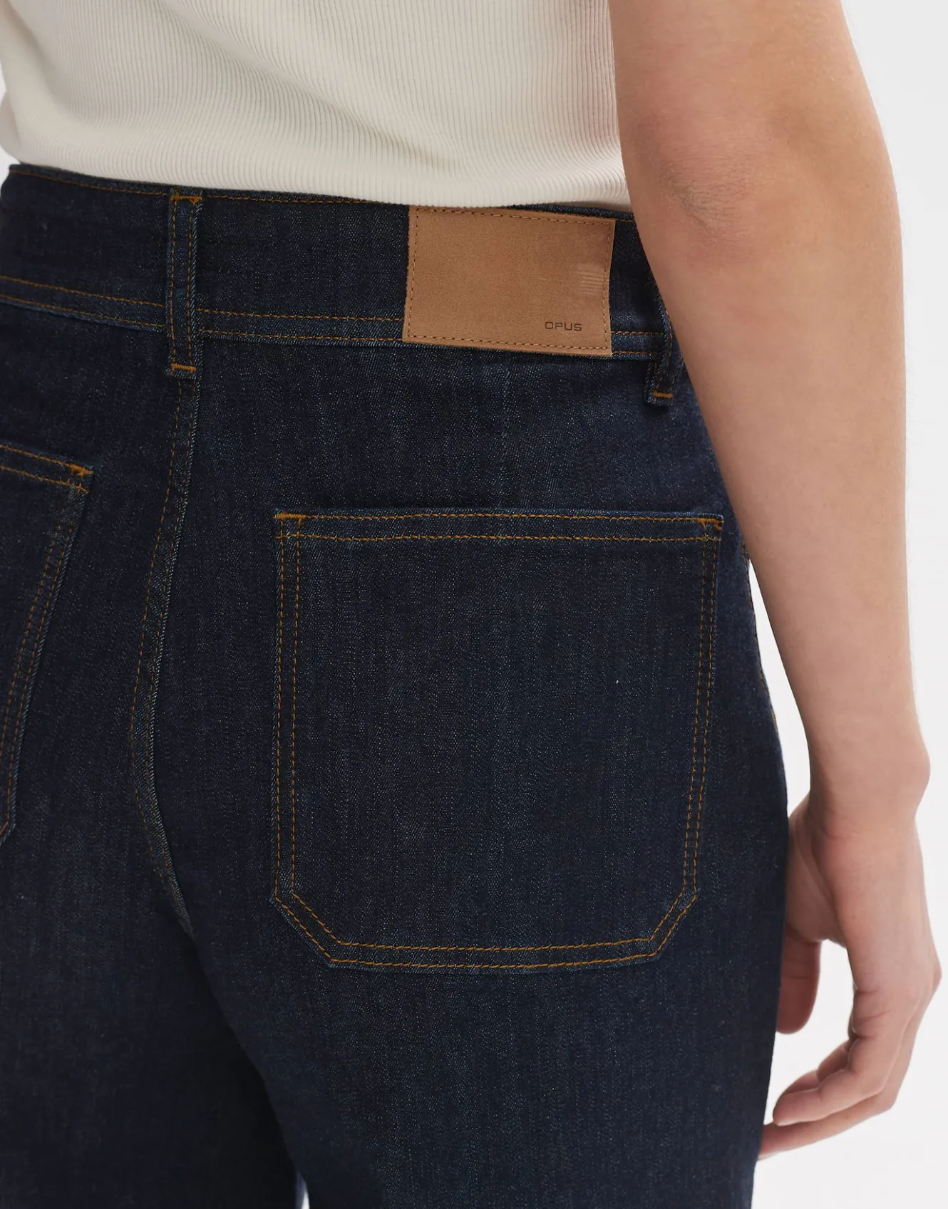 wide_cropped_jeans_macona_blue_blau_online_bestellen_4.webp OPUS Wide Cropped Jeans Macona Blue Blau Online Bestellen^Damen Jeans