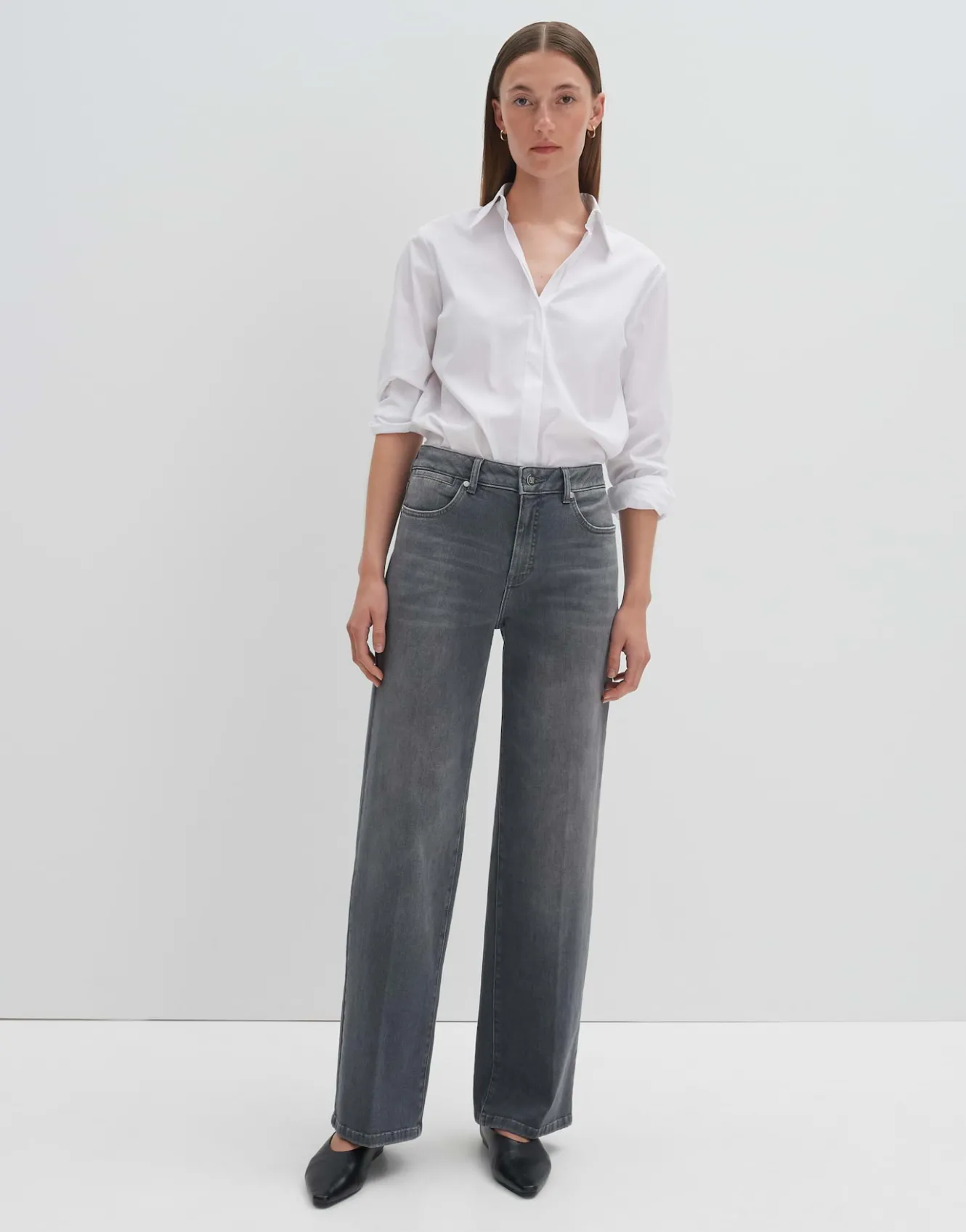 wide_leg_jeans_cellma_iconic_grau_online_bestellen_5.webp OPUS Wide Leg Jeans Cellma Iconic Grau Online Bestellen^Damen Jeans