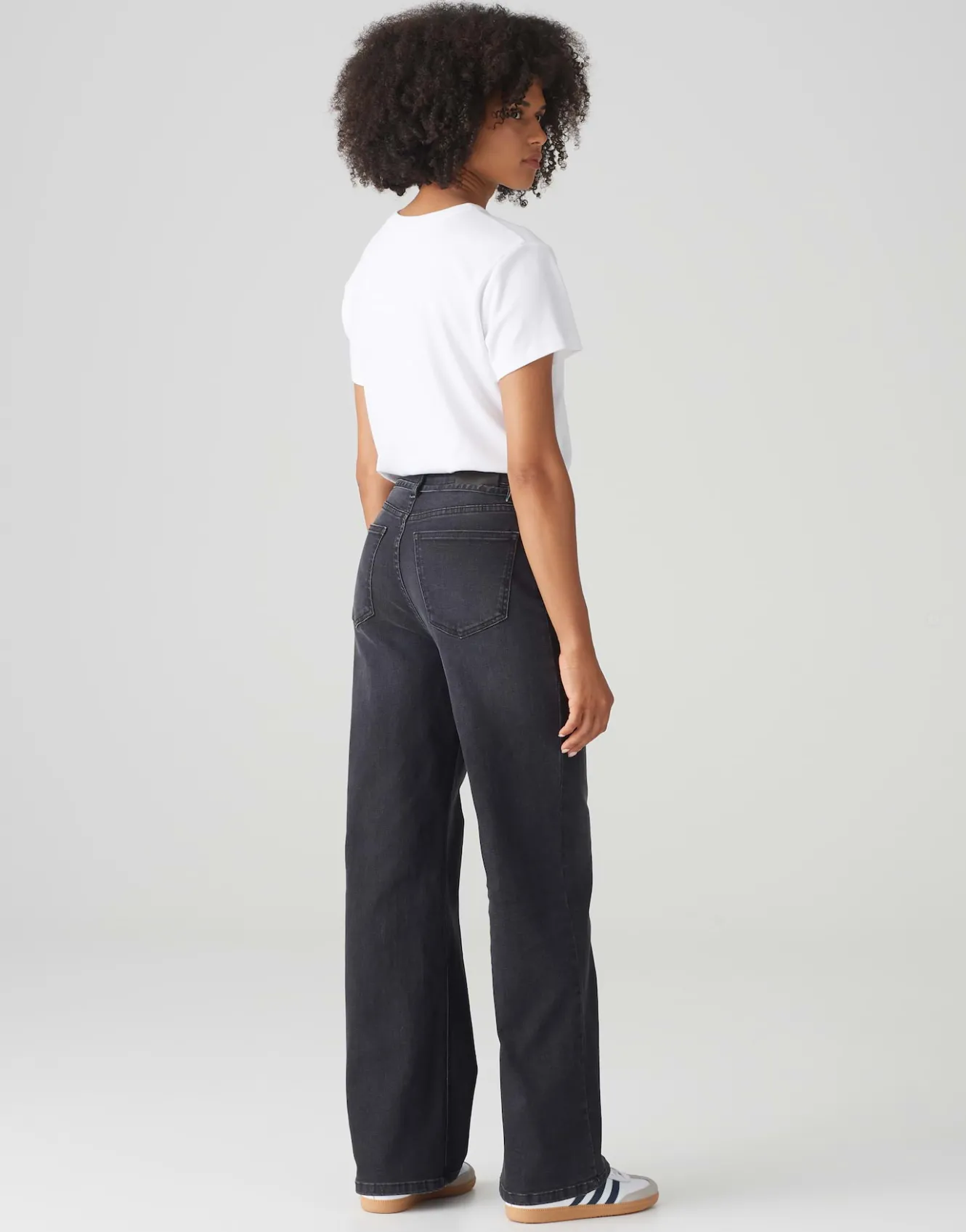 wide_leg_jeans_marli_belt_grau_online_bestellen_2.webp OPUS Wide Leg Jeans Marli Belt Grau Online Bestellen^Damen Jeans