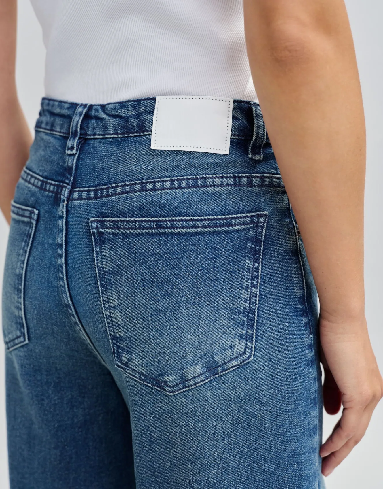 wide_leg_jeans_mivy_blau_online_bestellen_5-1.webp OPUS Wide Leg Jeans Mivy Blau Online Bestellen^Damen Jeans