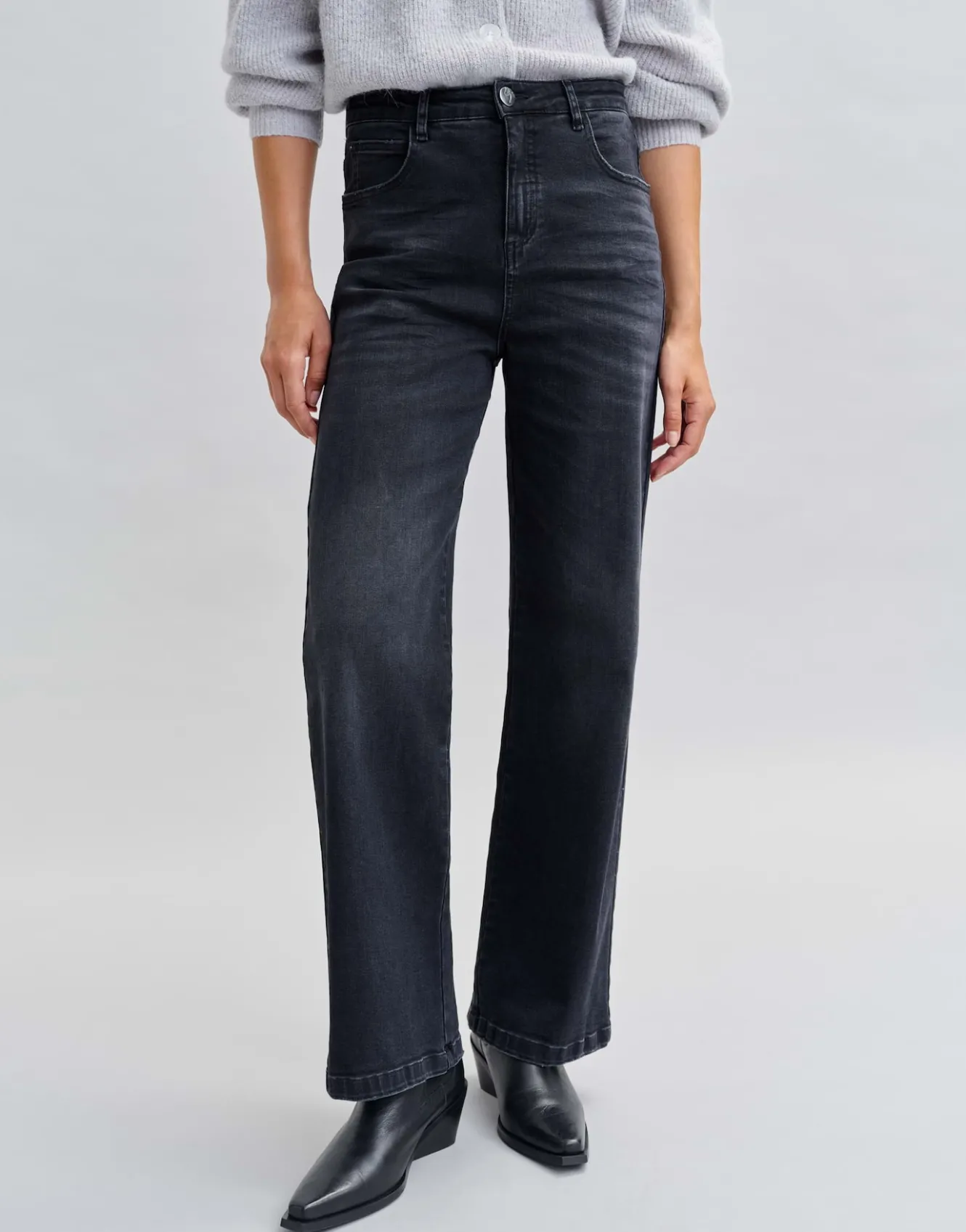 wide_leg_jeans_mivy_schwarz_online_bestellen_1.webp OPUS Wide Leg Jeans Mivy Schwarz Online Bestellen^Damen Jeans