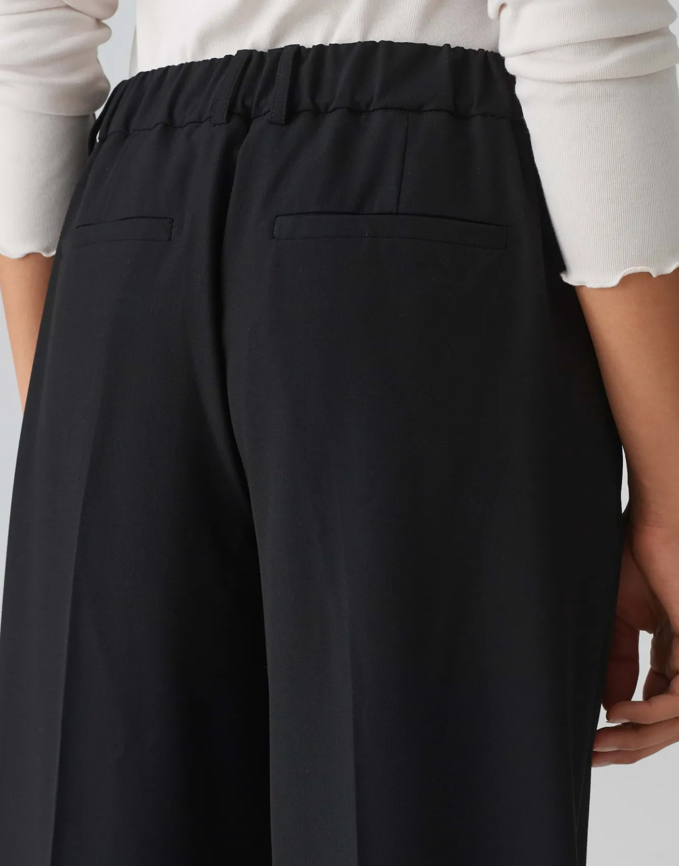 wide_leg_pants_mariena_schwarz_online_bestellen_4.webp OPUS Wide Leg Pants Mariena Schwarz Online Bestellen^Damen Hosen