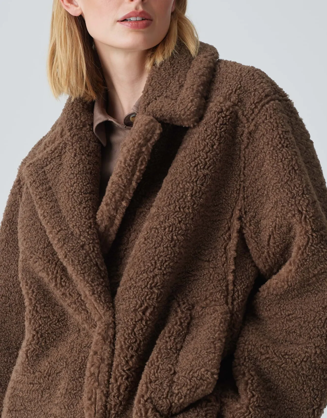 winterjacke_heverly_braun_online_bestellen_4.webp OPUS Winterjacke Heverly Braun Online Bestellen^Damen Jacken / Mäntel